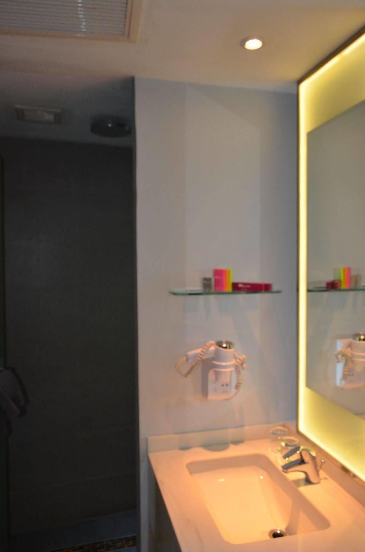 Ibis Styles Jakarta Airport Tangerang Extérieur photo