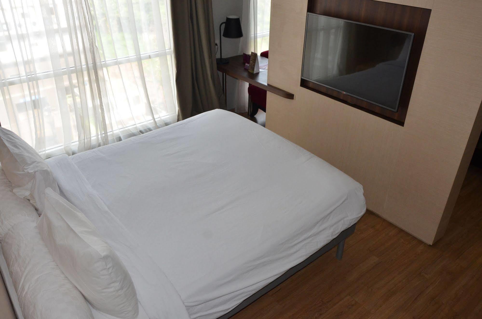 Ibis Styles Jakarta Airport Tangerang Extérieur photo