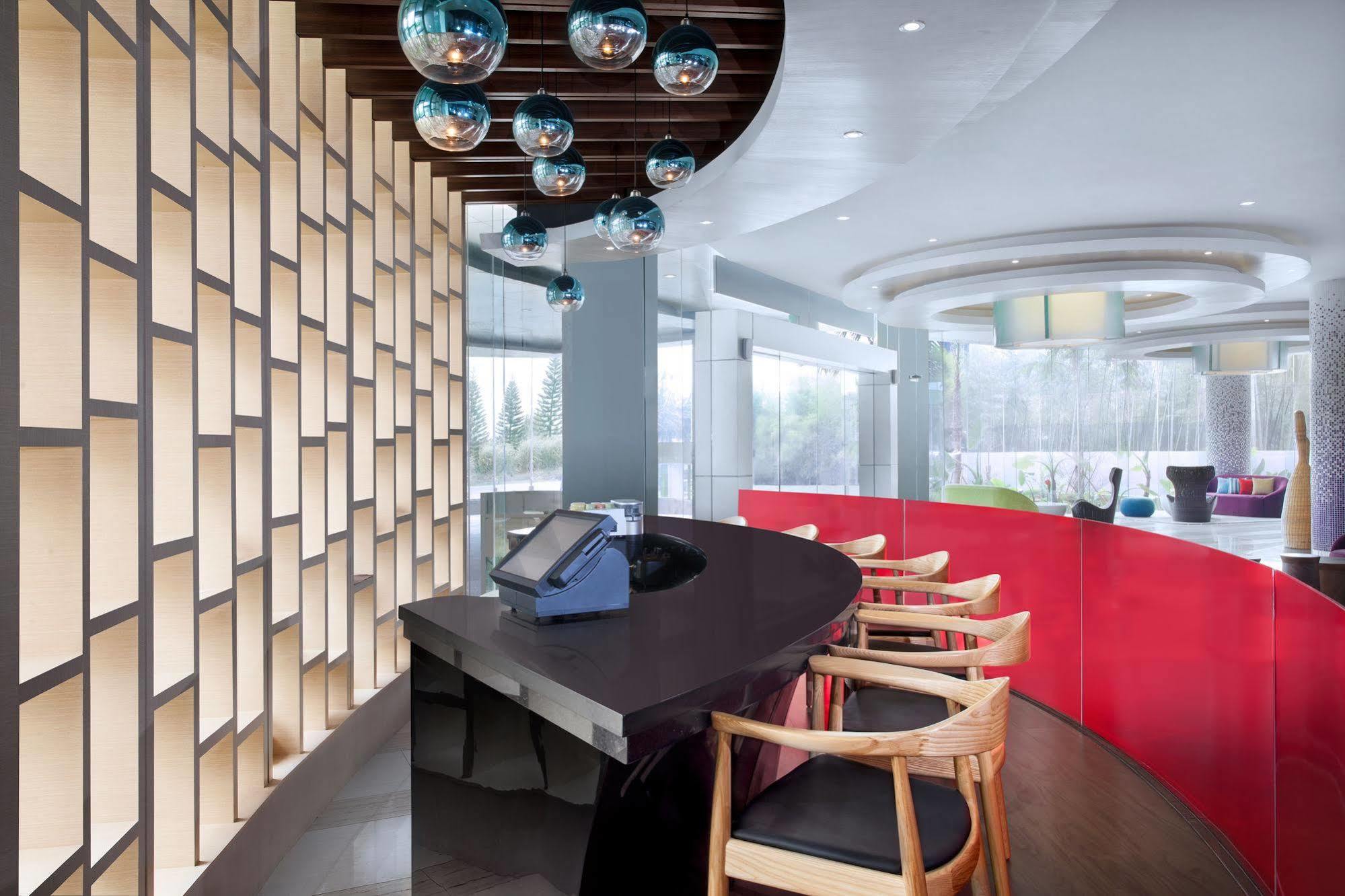 Ibis Styles Jakarta Airport Tangerang Extérieur photo